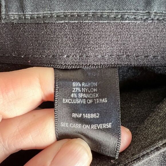 Torrid Womens Black Heavy Trouser Pull On Pant Pockets Size‎ 20 Office Career - Picture 4 of 6